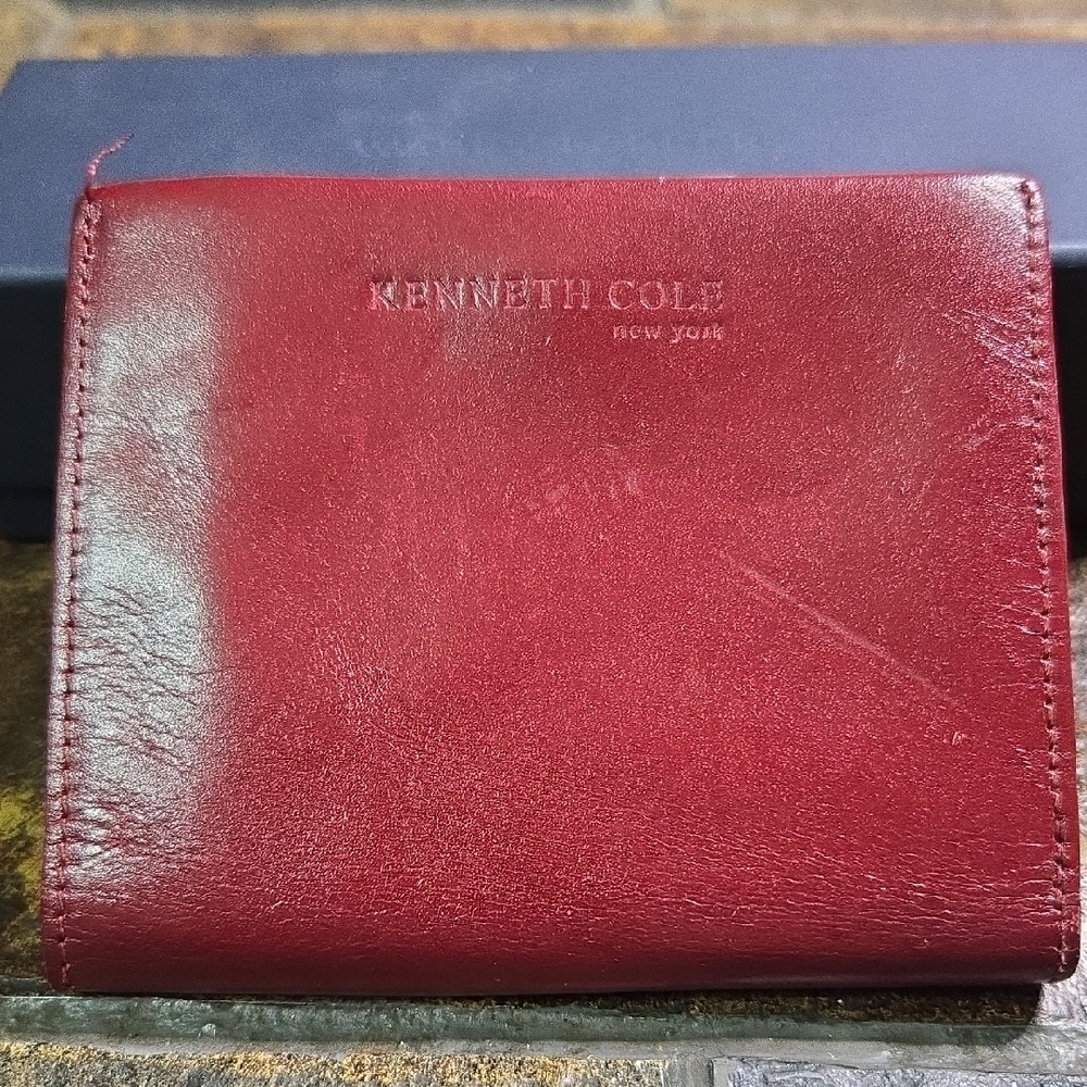 Kenneth Cole Wallet